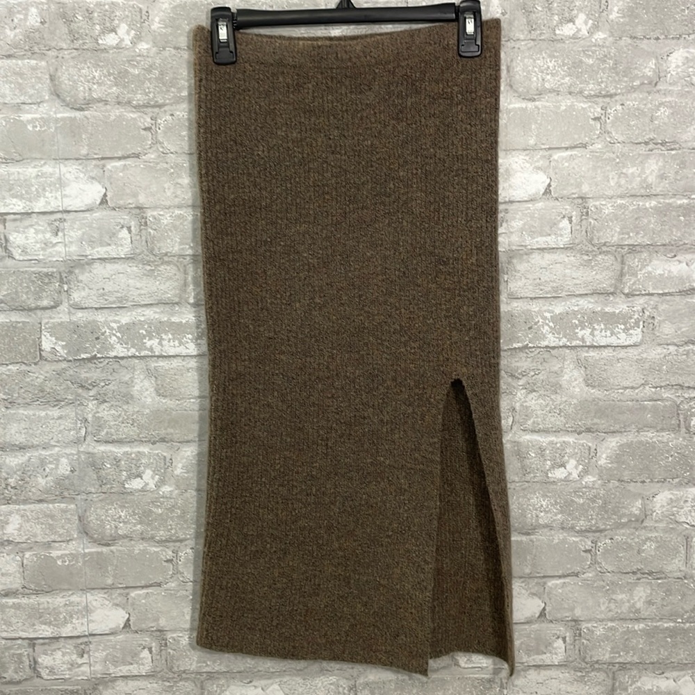 Heartloom Jaden High Slit Sweater Skirt